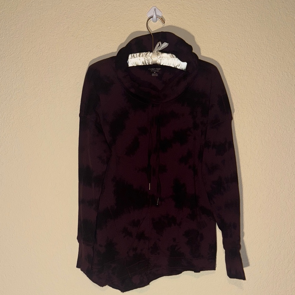 Calvin Klein Performance Burgundy and Black Tie-Dye Turtleneck Sweatshirt